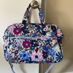 NWOT Vera Bradley Weekender Travel Bag